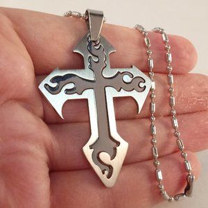 Mens Stainless Steel Flame Cross Cut Fit Pendant Chain Necklace Gorgeous Gift